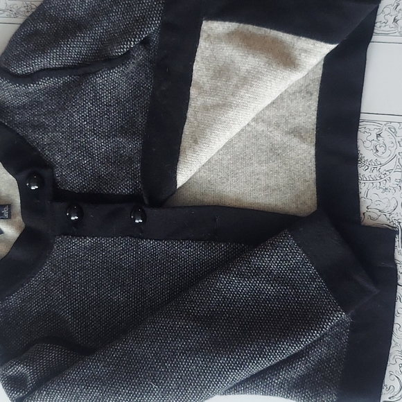 100% Merino Wool Banana Republic Cardigan - Picture 6 of 11